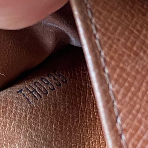 Authentic Louis Vuitton Monogram Portefeiulle Elise Trifold Wallet Vintage - Picture 11 of 15